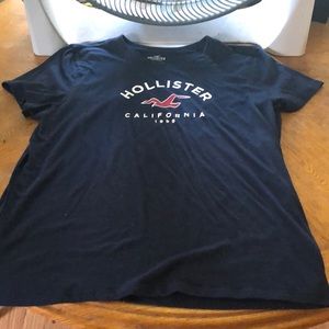 Hollister t-shirt small medium